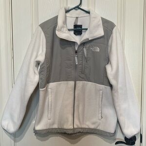 Women’s White North Face Fleece jacket